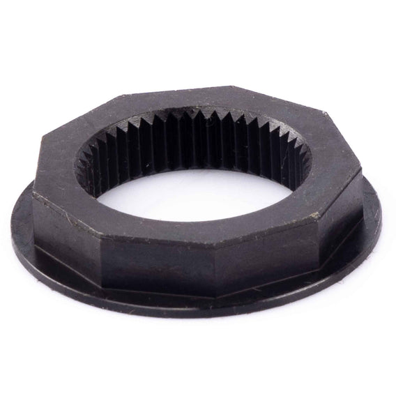 Mutiny socket drive to spline drive adapter