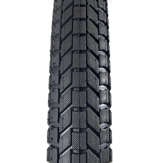 S&M mainline trails bmx tyre close up of tread
