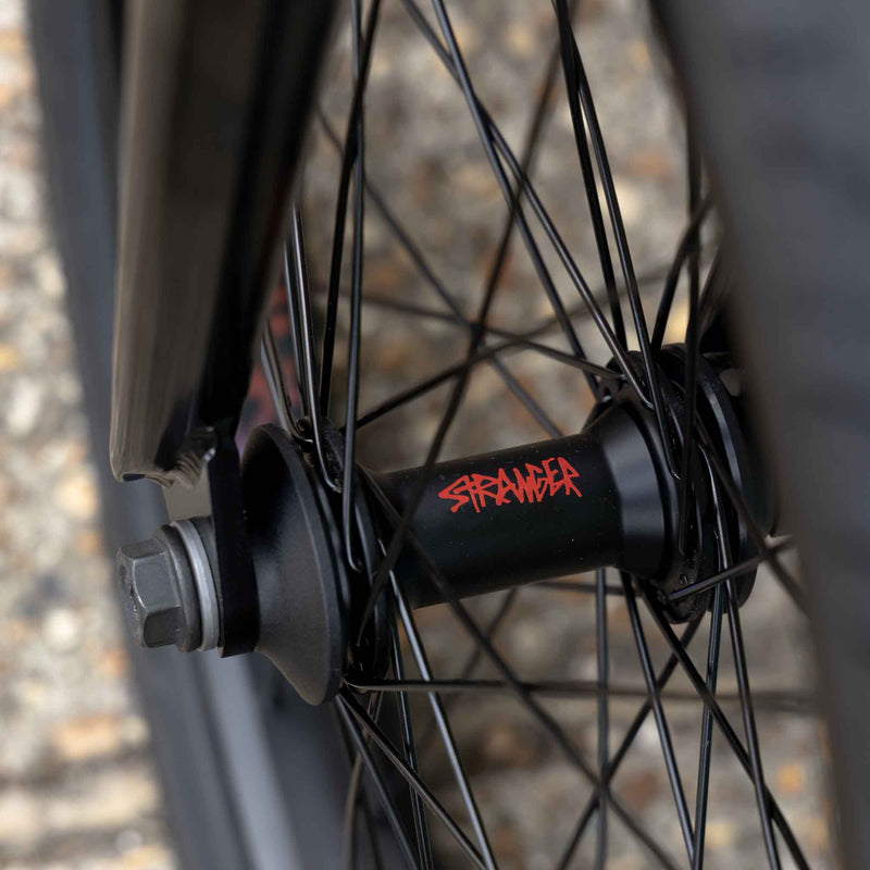 Stranger BMX hub in Stranger BMX Wheel
