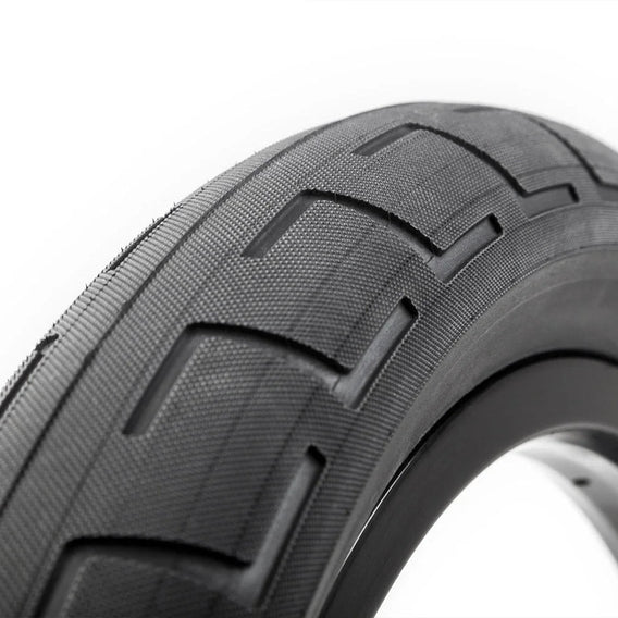 bsd donnastreet black bmx tyre