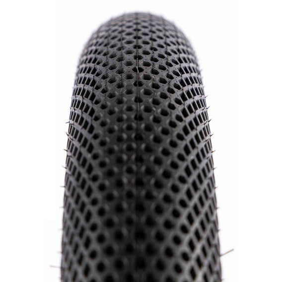 Cult 18" Vans Tyre - Black With White Sidewall And Red Stripe 2.30" tread detail