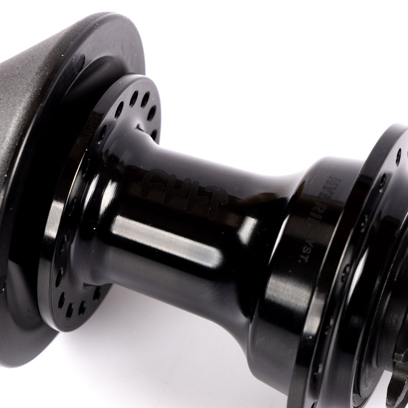 Cult RHD Hybrid Hub - Black 9 Tooth