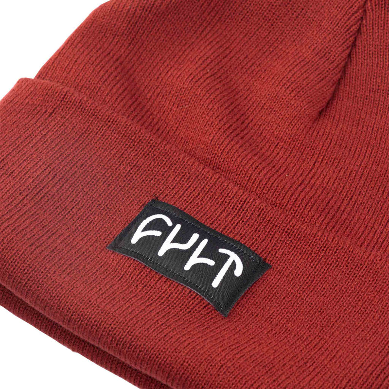 Cult Witness Tight Knit Beanie - Cardinal tag