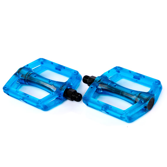 blue bicycle pedals Cult Plastic Dak Pedals - Trans Blue 9/16"