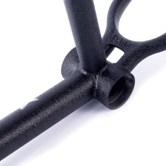 Cult Biggie IC2 Frame - Jaume Sintes Hammertone Black