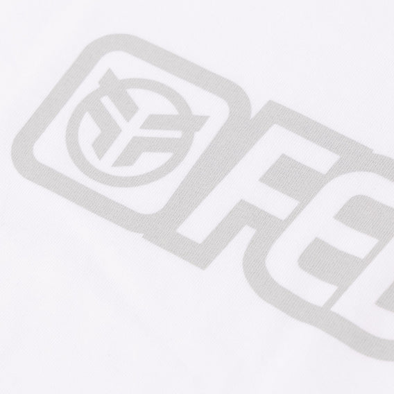 Close up photo of the grey screen printed logo on the Federal Outline white t-shirt
