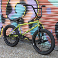 Fiend Raekes Bike - Trans Earth Green With Black Parts 20.8"