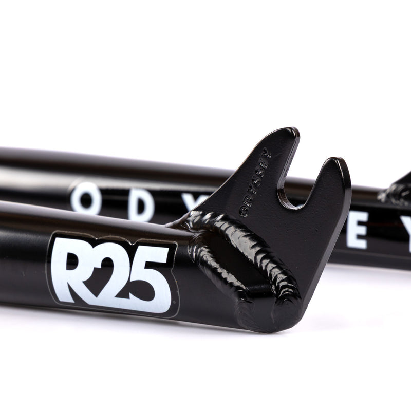 Odyssey R25 Forks - Black 25mm Offset