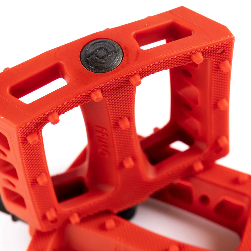 Primo JJ Plastic Pedals - Red 9/16"