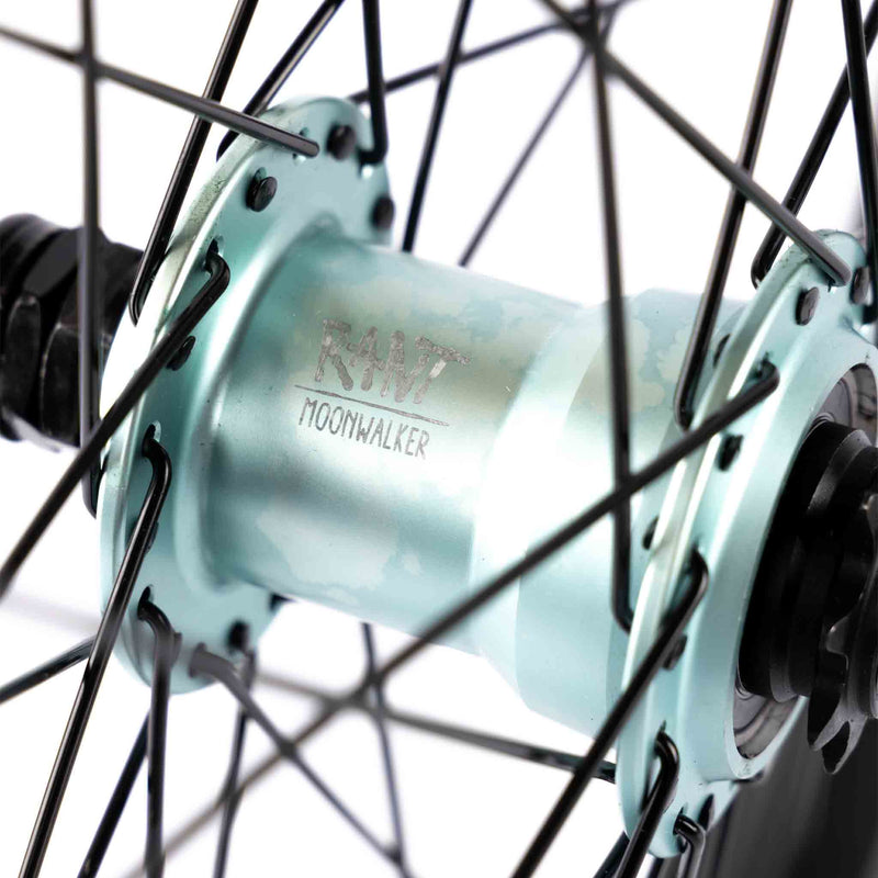 Rant Moonwalker RHD Freecoaster Wheel - Galactic Blue Hub with Black Rim hub close detail