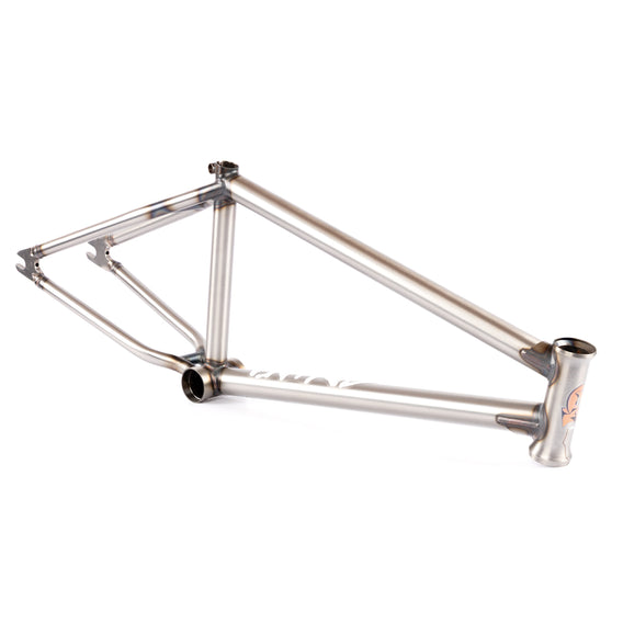 Stranger Yumi Frame - Matte Raw